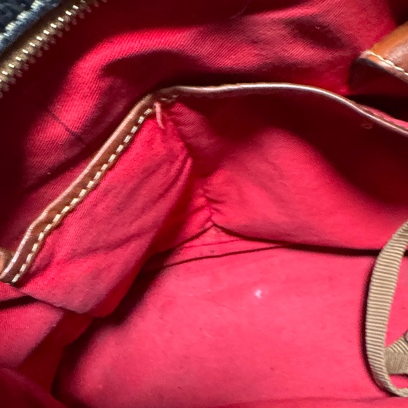 Dooney & Bourke Pebble Collection Lexington  Leather Tote - Picture 12 of 16